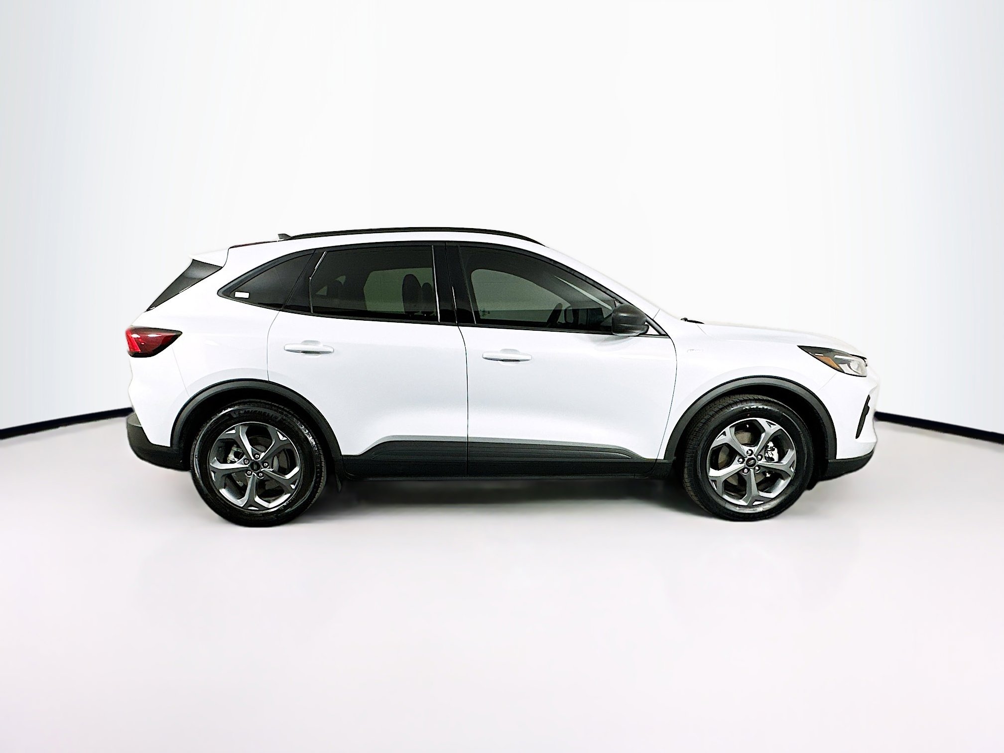 Used 2025 Ford Escape ST-Line w/ Tech Pack #1 image 10