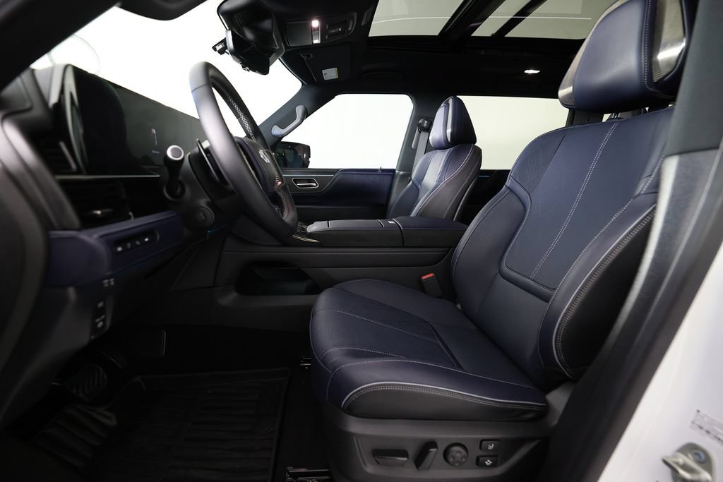 Used 2026 INFINITI QX80 4WD image 17