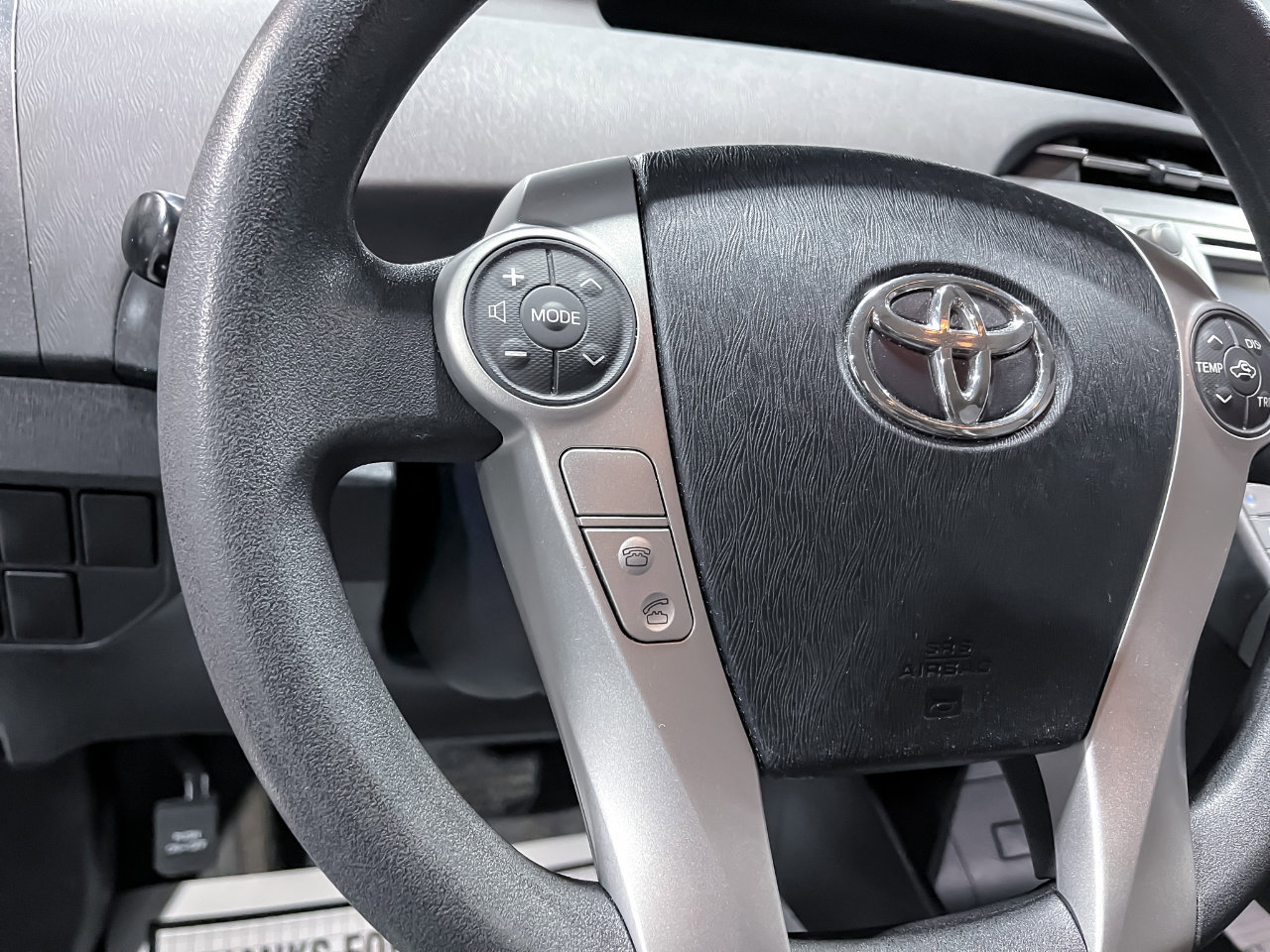 Used 2013 Toyota Prius Persona Series image 19