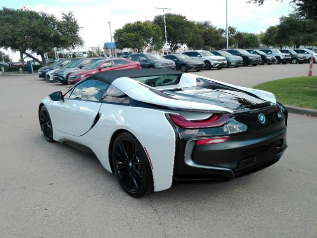 Used 2019 BMW i8 Roadster AWD/4WD image 17