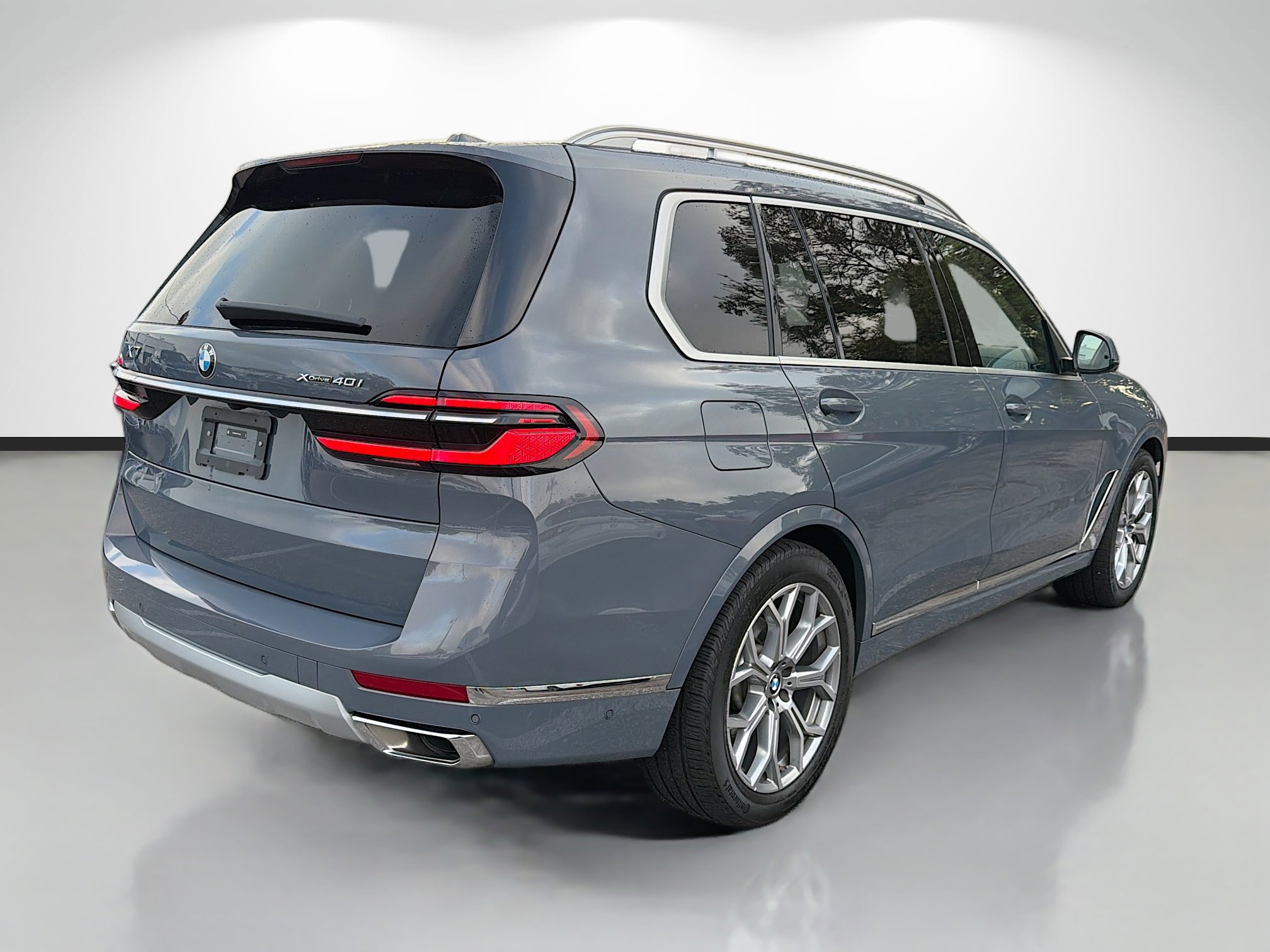 Used 2026 BMW X7 xDrive40i image 3