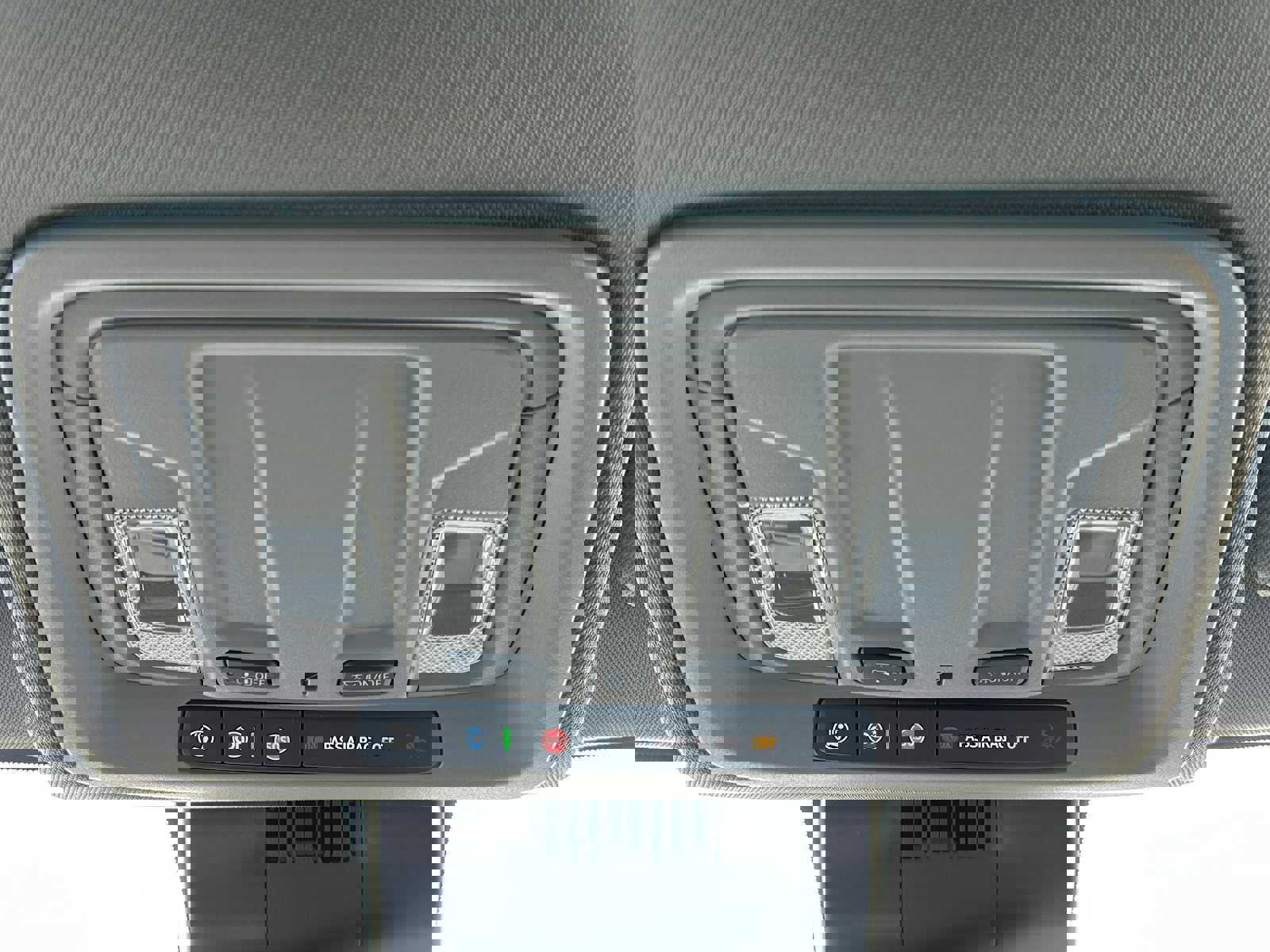 Used 2023 Chevrolet Silverado 1500 LTZ image 31