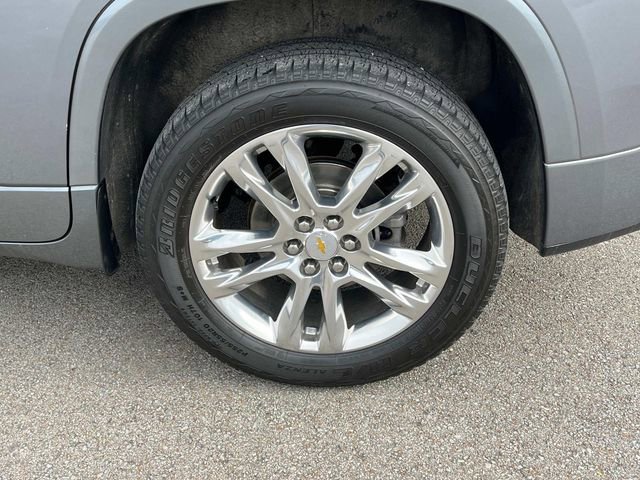 Used 2019 Chevrolet Traverse High Country image 16