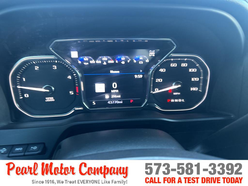 Certified 2022 GMC Sierra 2500 AT4 w/ AT4 Premium Plus Package image 14