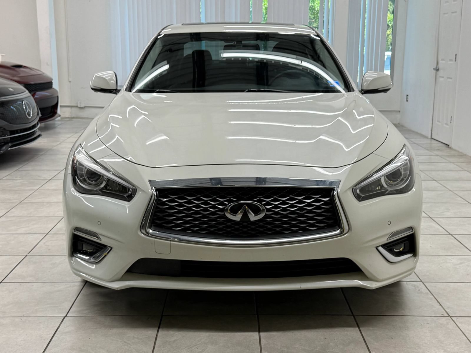Used 2021 INFINITI Q50 Luxe w/ Cargo Package RWD image 2