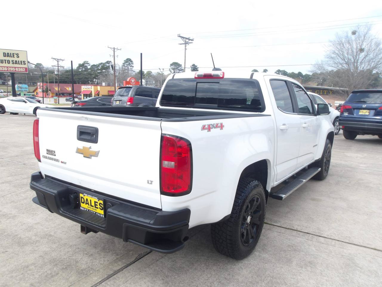 Used 2020 Chevrolet Colorado LT w/ LT Convenience Package AWD/4WD image 11