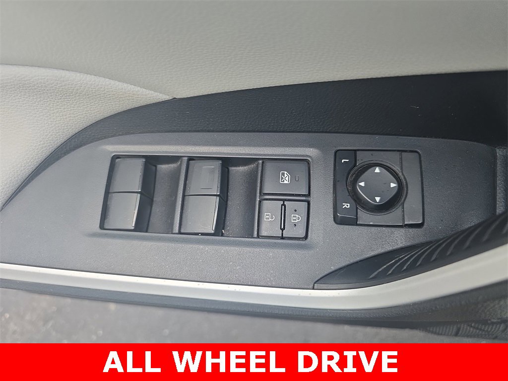 Used 2019 Toyota RAV4 XLE image 29