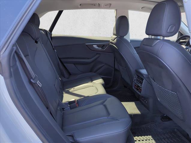 Used 2020 Audi Q8 Premium Plus image 21
