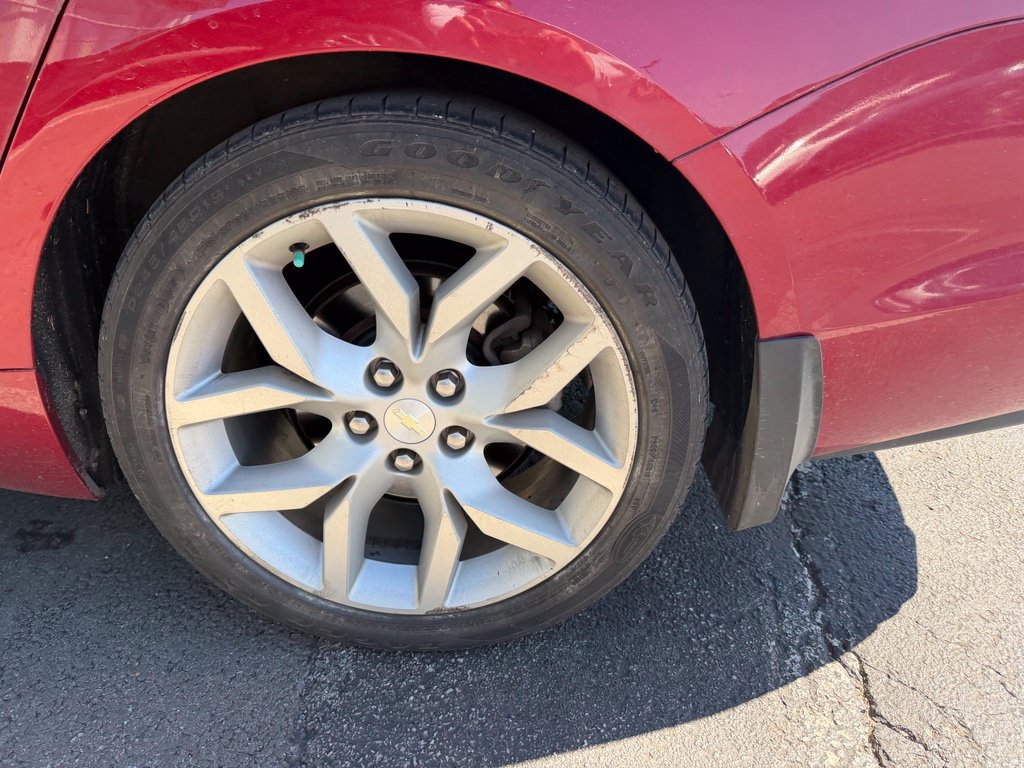 Used 2014 Chevrolet Impala LTZ FWD image 5