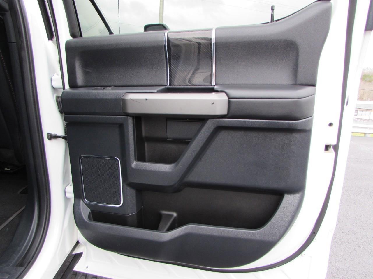 Used 2022 Ford F250 Platinum w/ Tremor Off-Road Package image 18