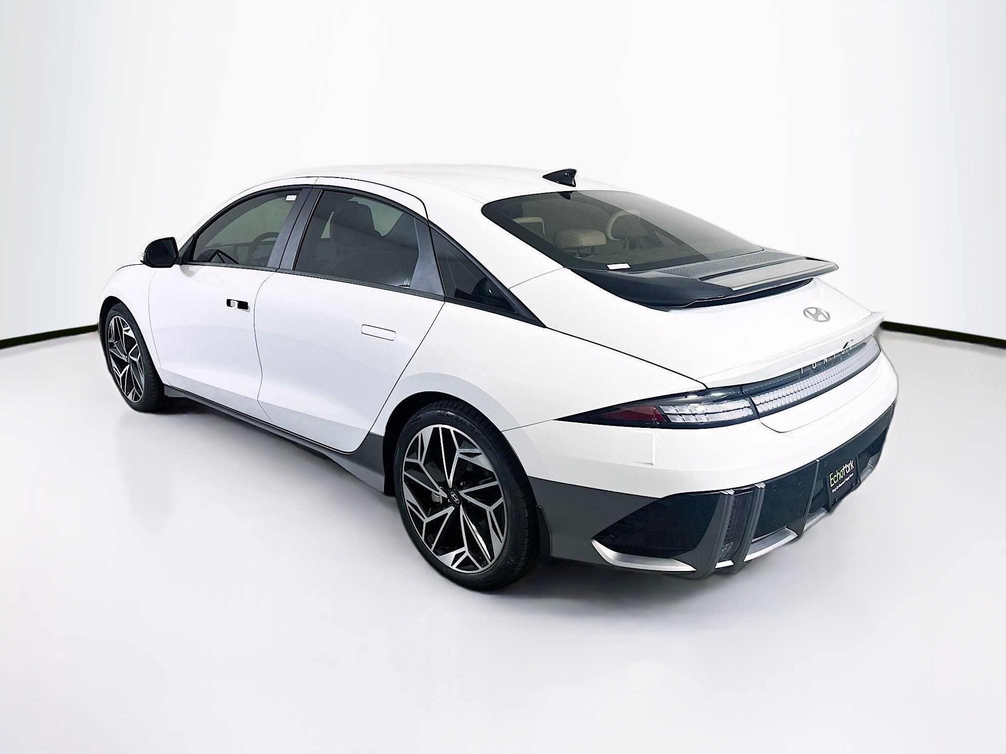 Used 2024 Hyundai Ioniq 6 SEL image 5