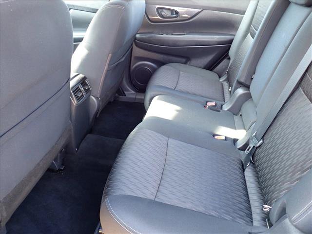 Used 2020 Nissan Rogue S AWD/4WD image 9