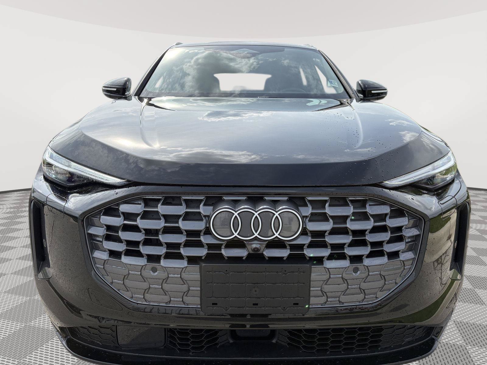 Used 2025 Audi Q5 Premium Plus w/ Premium Plus AWD/4WD image 8
