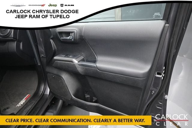 Used 2023 Toyota Tacoma TRD Pro AWD/4WD image 32