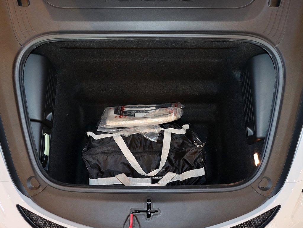 Used 2020 Porsche 718 Cayman GT4 image 65