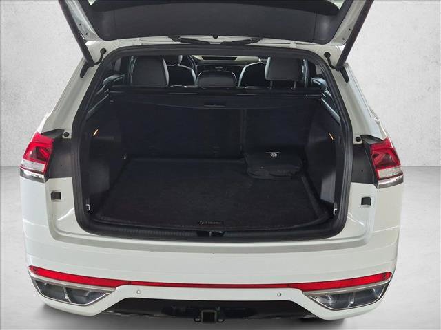 Used 2020 Volkswagen Atlas Cross Sport SE w/ Panoramic Sunroof Package AWD/4WD image 6