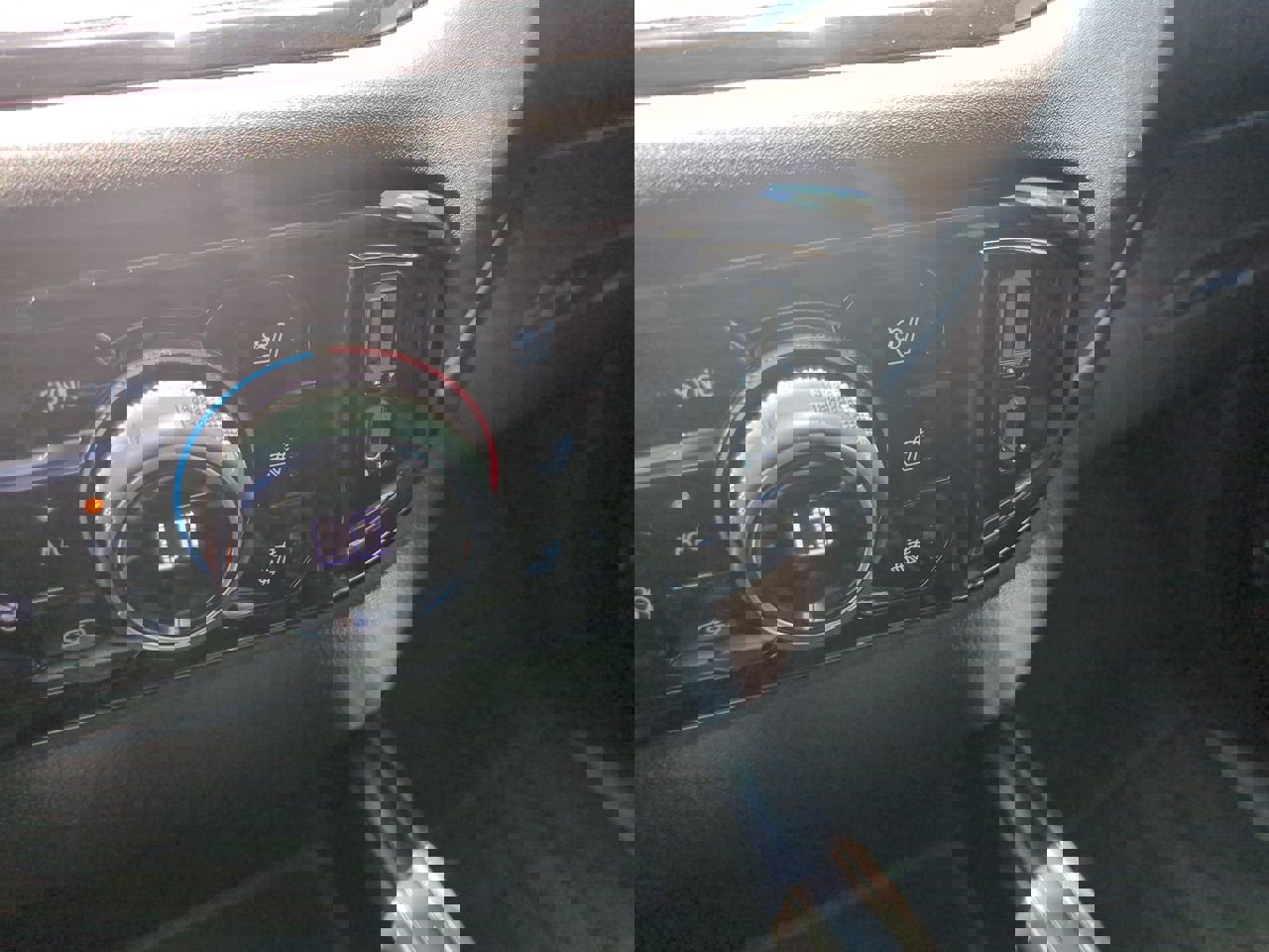 Used 2023 Chevrolet Silverado 1500 ZR2 image 22