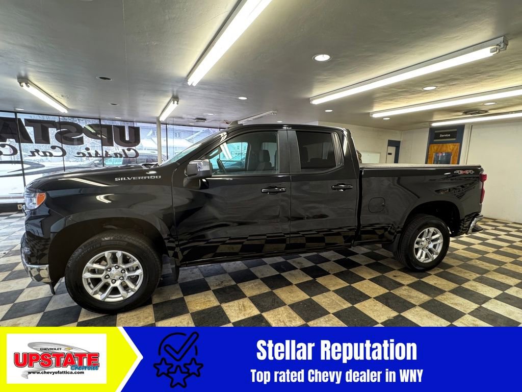Used 2023 Chevrolet Silverado 1500 LT image 3