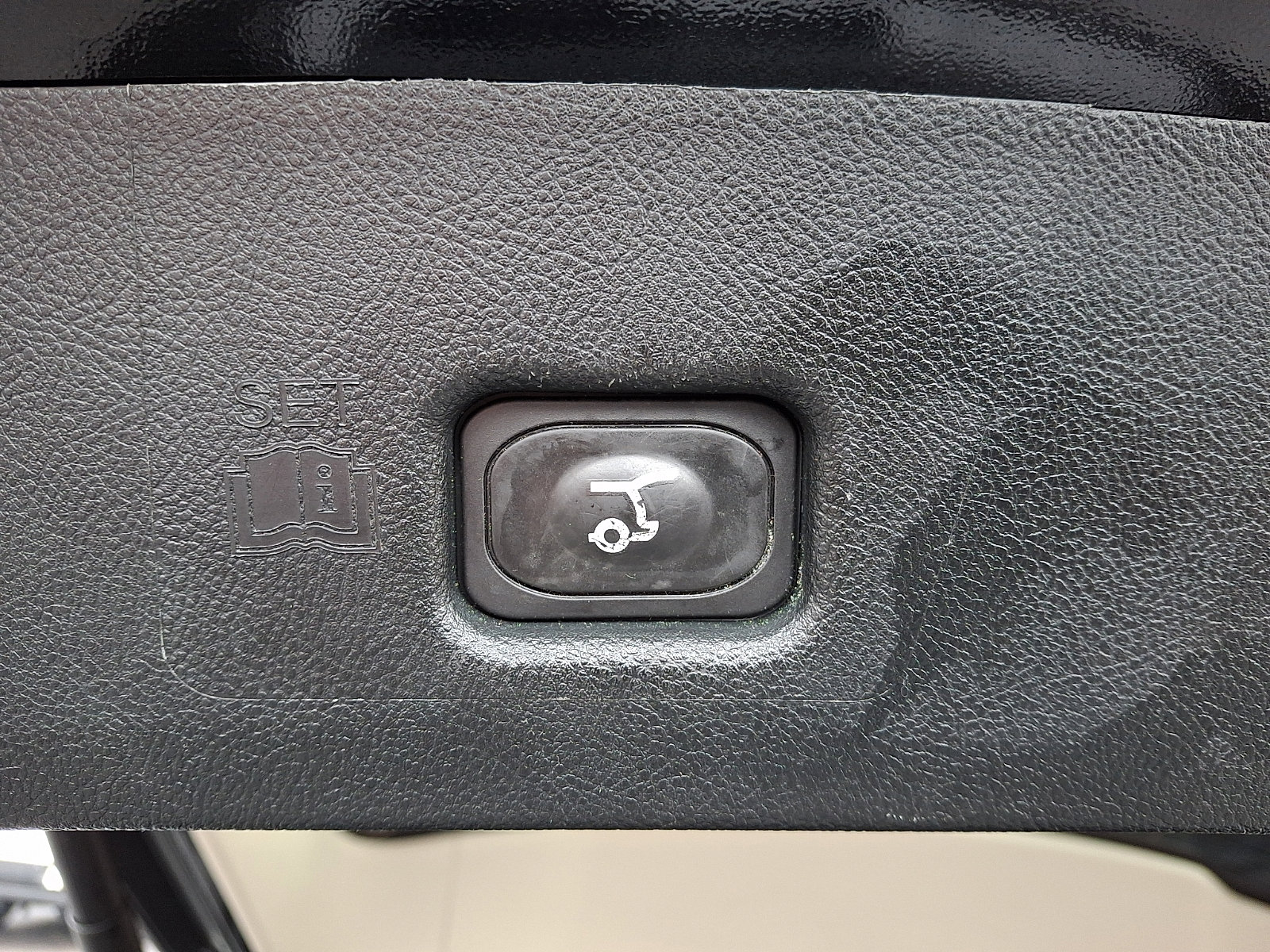 Used 2023 Lincoln Nautilus AWD w/ Premium Package image 29