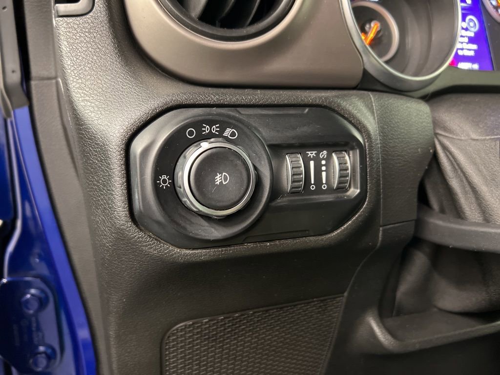 Used 2020 Jeep Wrangler Unlimited Sport image 24