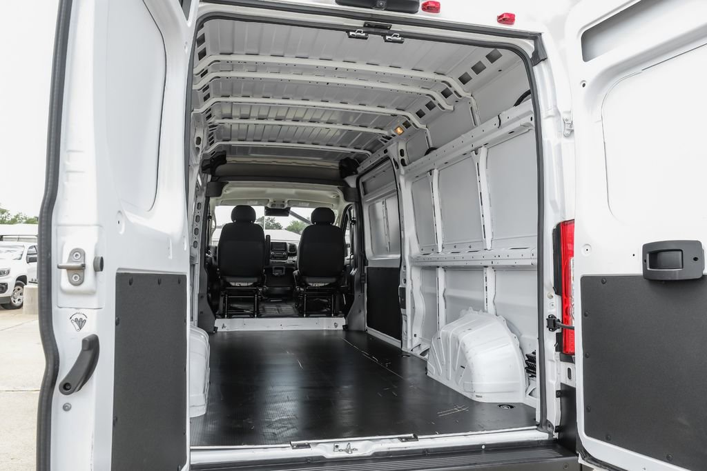 Used 2024 RAM ProMaster 2500 image 48