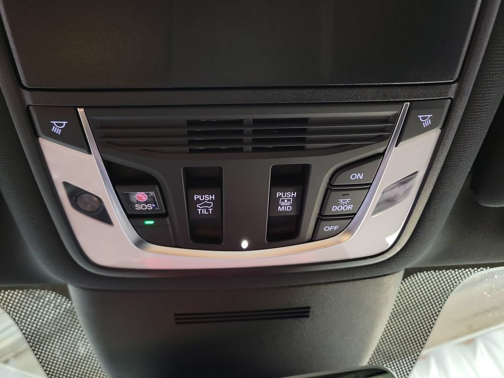 Used 2025 Acura MDX A-Spec AWD/4WD image 23