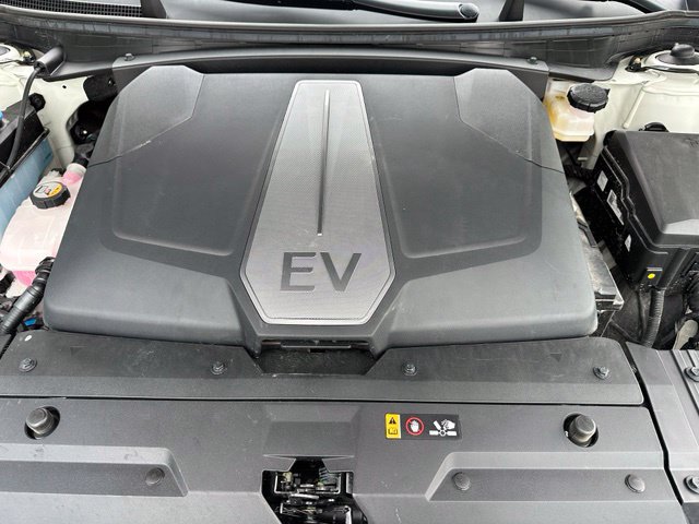 Used 2024 Kia EV6 GT AWD/4WD image 9