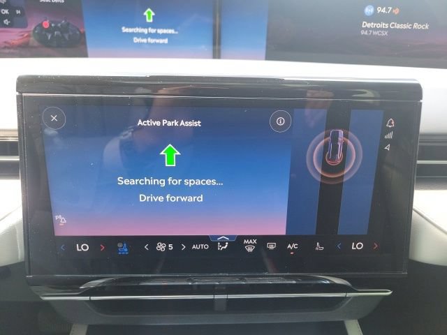 Certified 2024 Lincoln Nautilus Premier w/ Equipment Group 102A AWD/4WD image 36