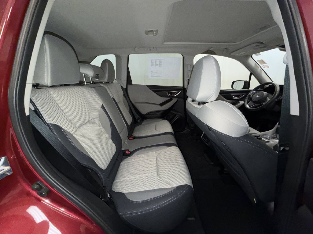 Used 2024 Subaru Forester Premium AWD/4WD image 13