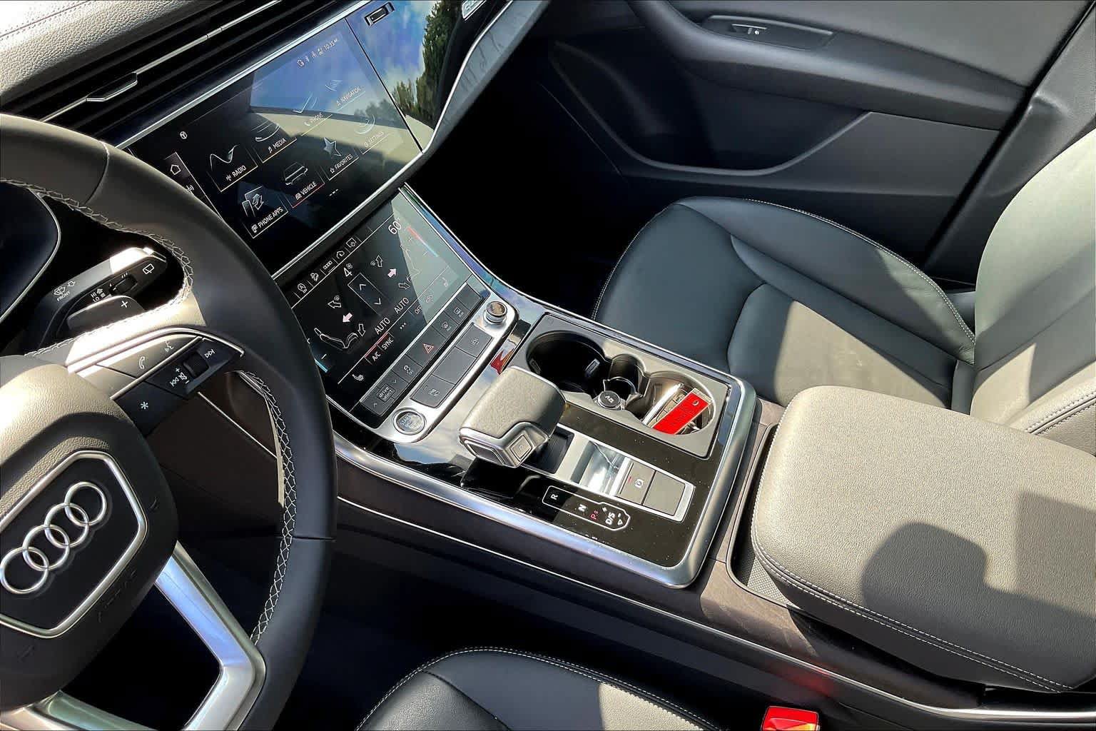 Used 2023 Audi Q8 Premium w/ Convenience Package AWD/4WD image 33