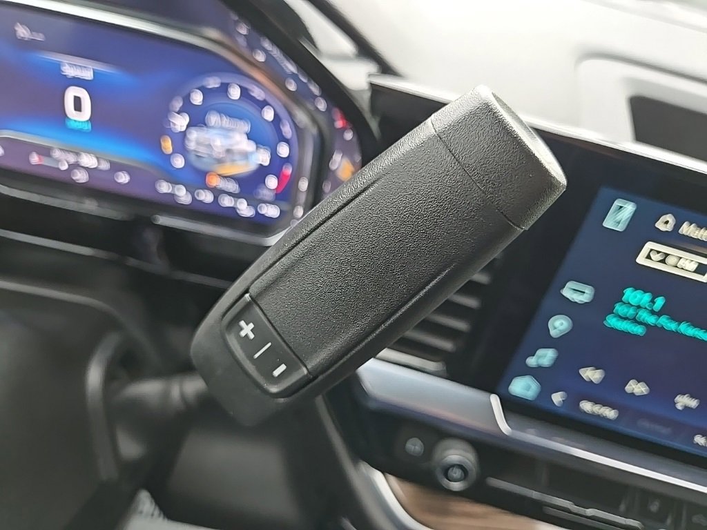 Used 2024 Chevrolet Silverado 2500 LT image 55