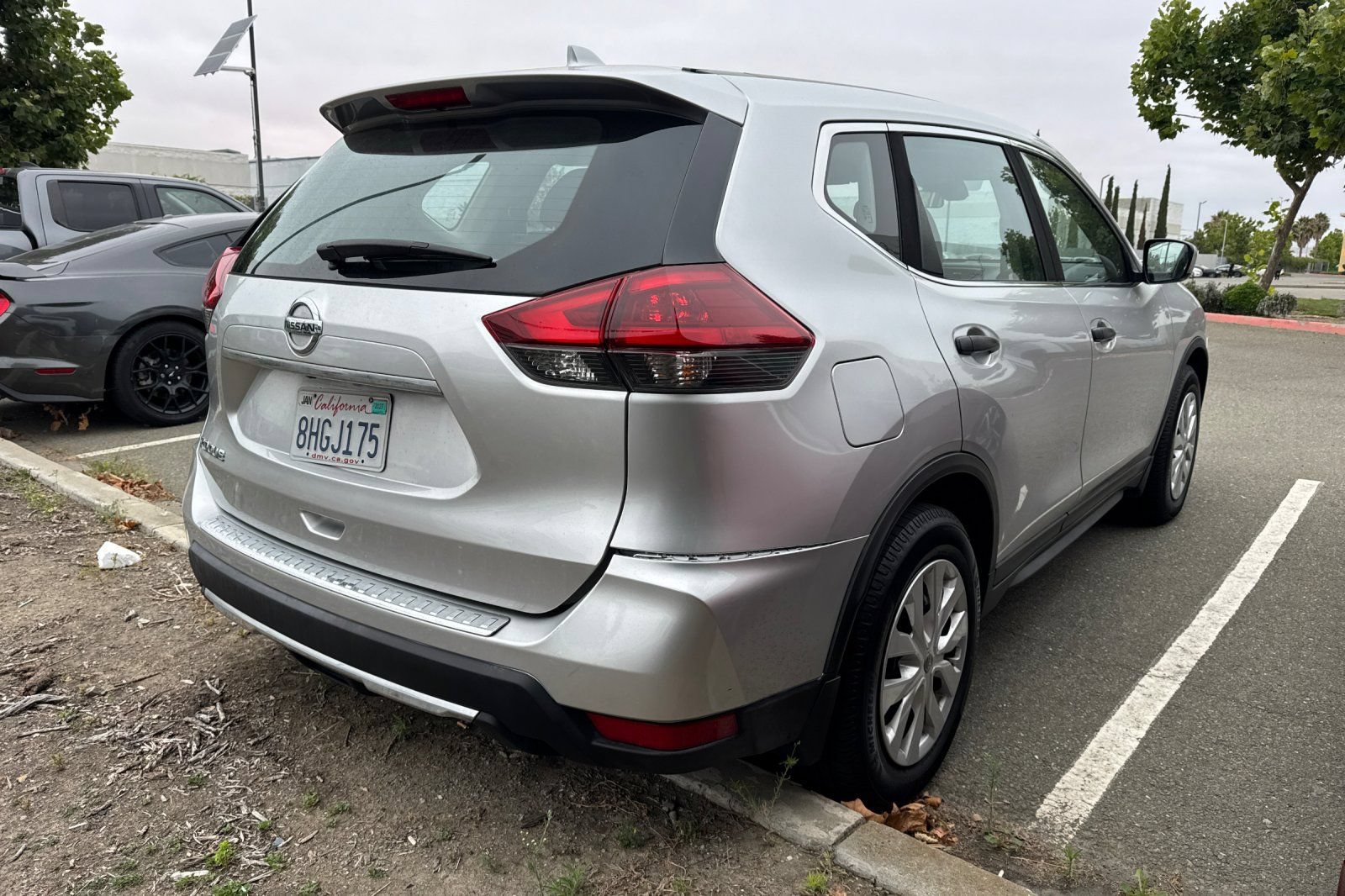 Used 2019 Nissan Rogue S FWD image 5
