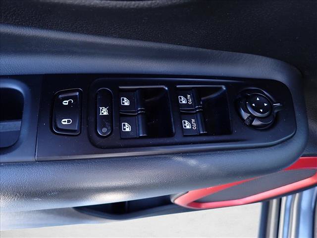 Used 2022 Jeep Renegade Trailhawk AWD/4WD image 15
