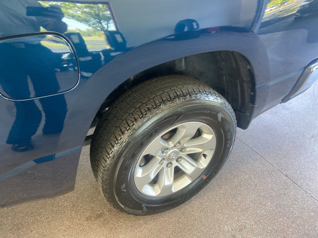 Certified 2023 RAM 1500 Laramie image 9