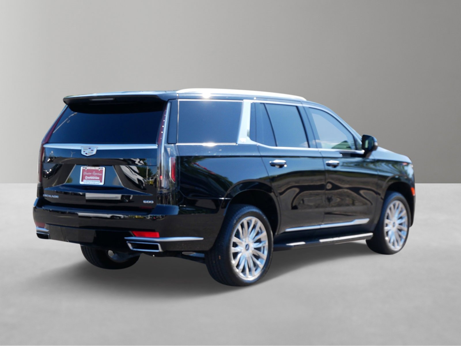 Used 2021 Cadillac Escalade Premium Luxury w/ Performance Package image 4