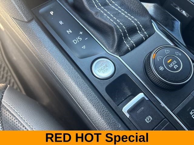 Used 2021 Volkswagen Atlas Cross Sport SEL Premium R-Line AWD/4WD image 20