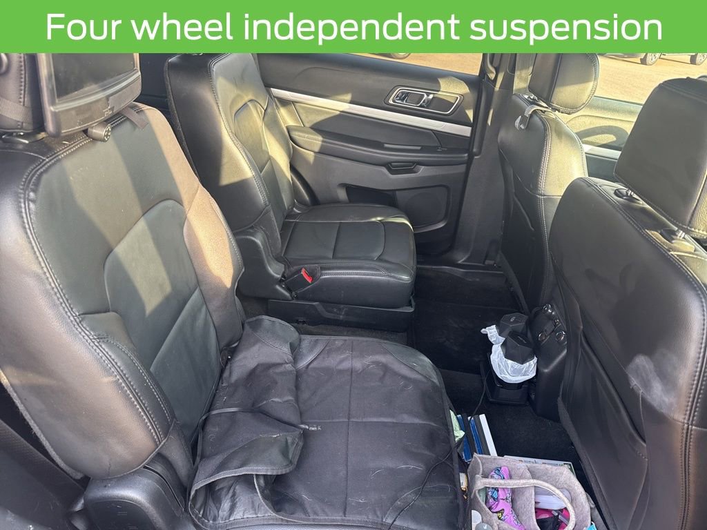 Used 2017 Ford Explorer XLT w/ Equipment Group 202A image 13