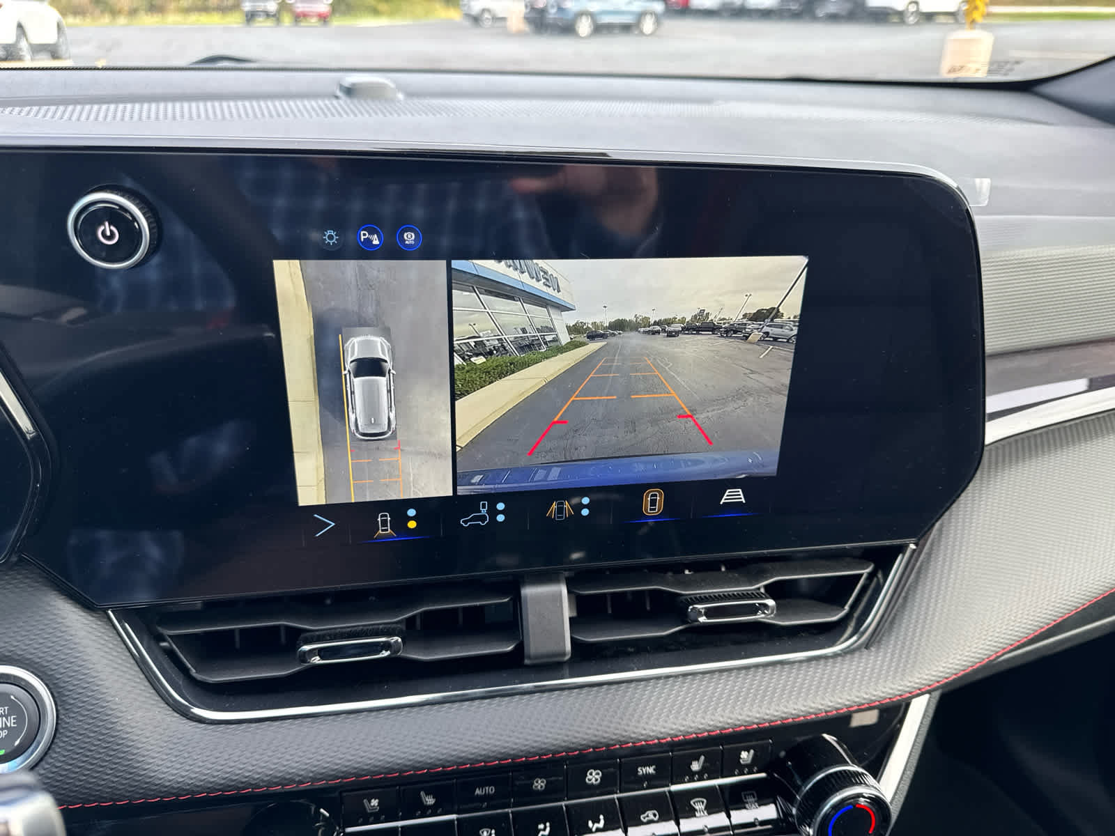 New 2027 Chevrolet Equinox RS w/ Safety and Technology Package AWD/4WD image 23