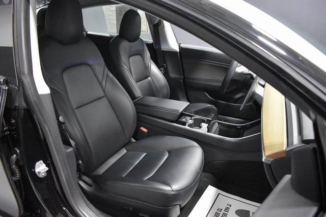 Used 2020 Tesla Model 3 Long Range image 14