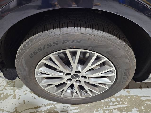 Used 2025 Genesis GV80 2.5T Standard image 10