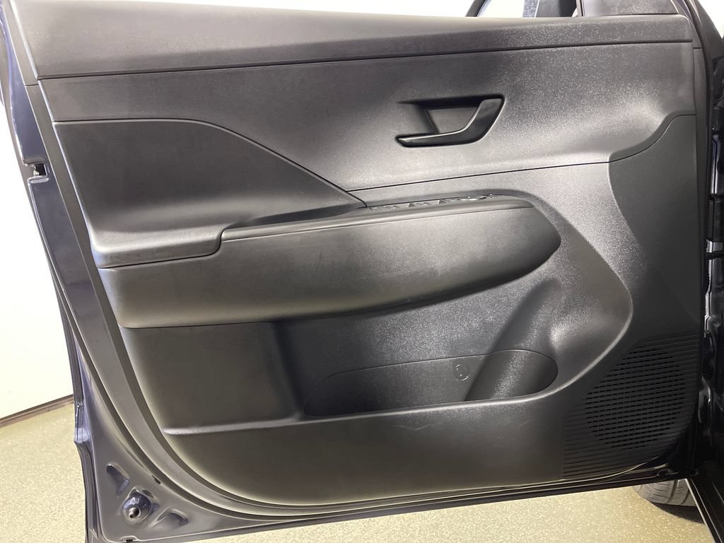Certified 2024 Hyundai Kona SEL FWD image 19