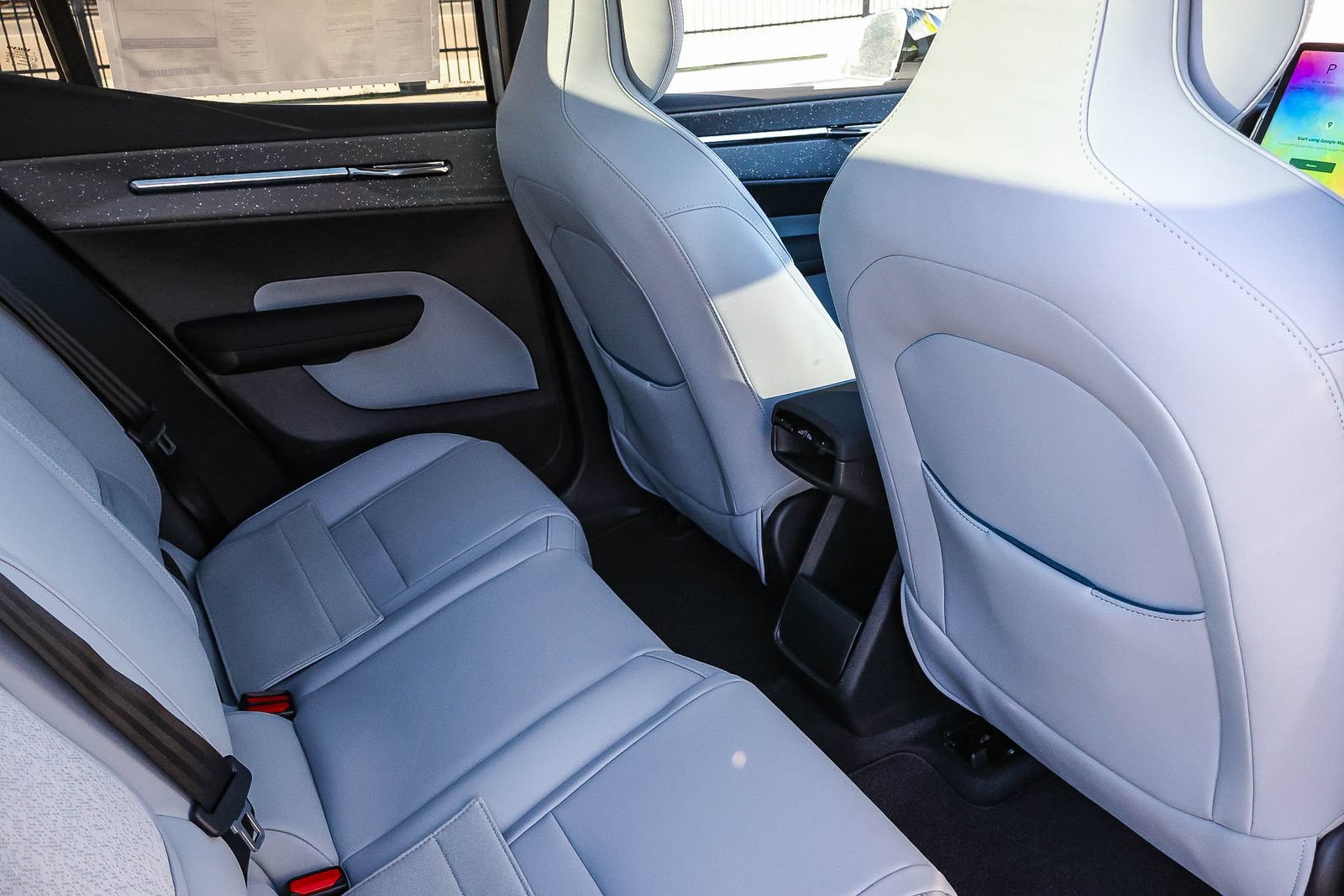 New 2026 Volvo EX30 Ultra w/ Climate Package AWD/4WD image 18