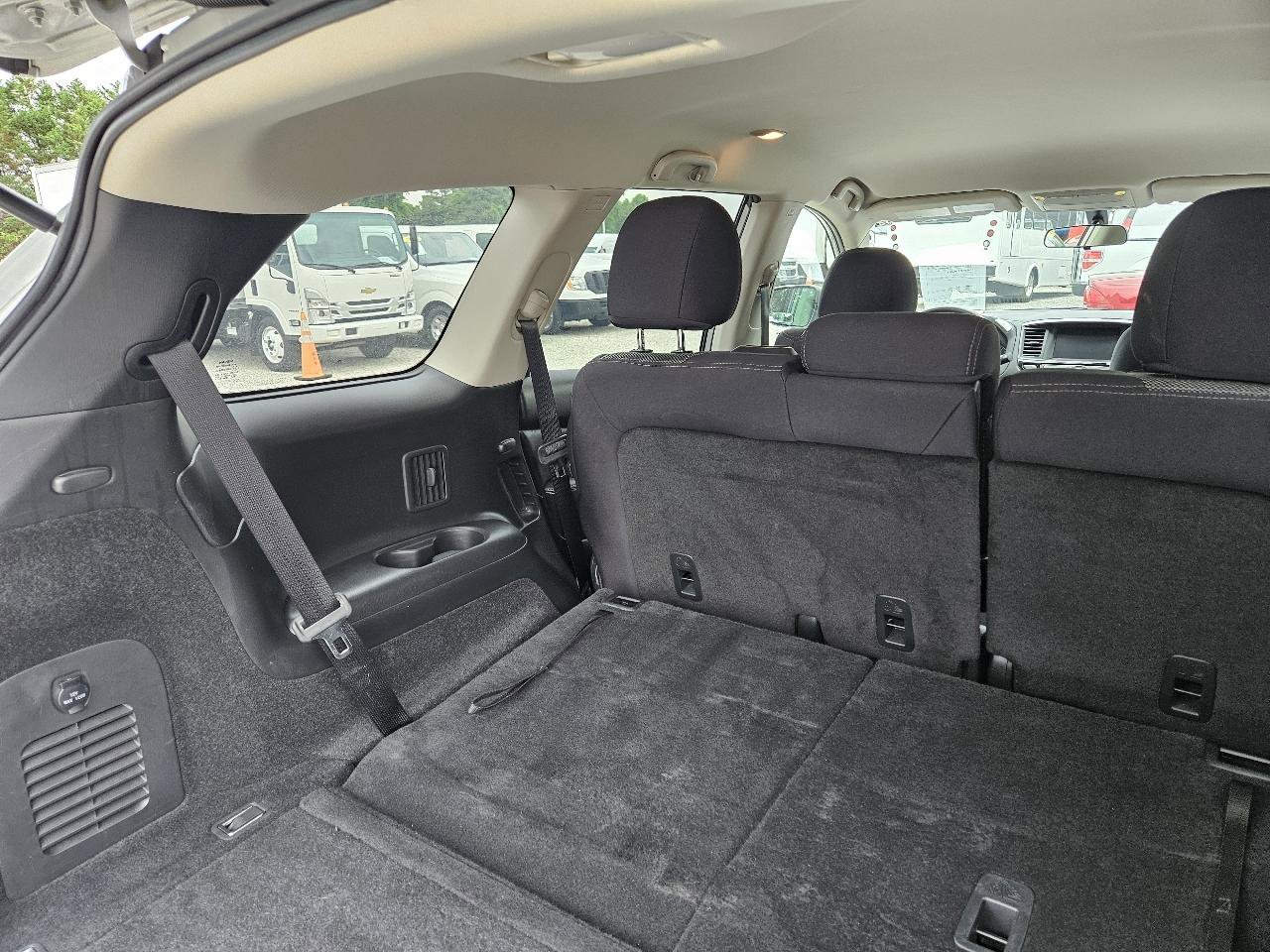 Used 2019 Nissan Pathfinder S AWD/4WD image 23