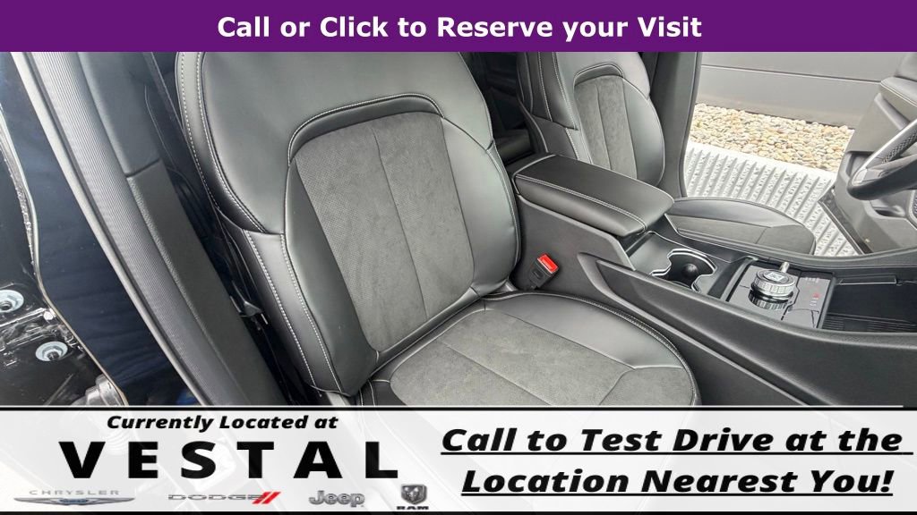 New 2026 Jeep Grand Cherokee Altitude image 32