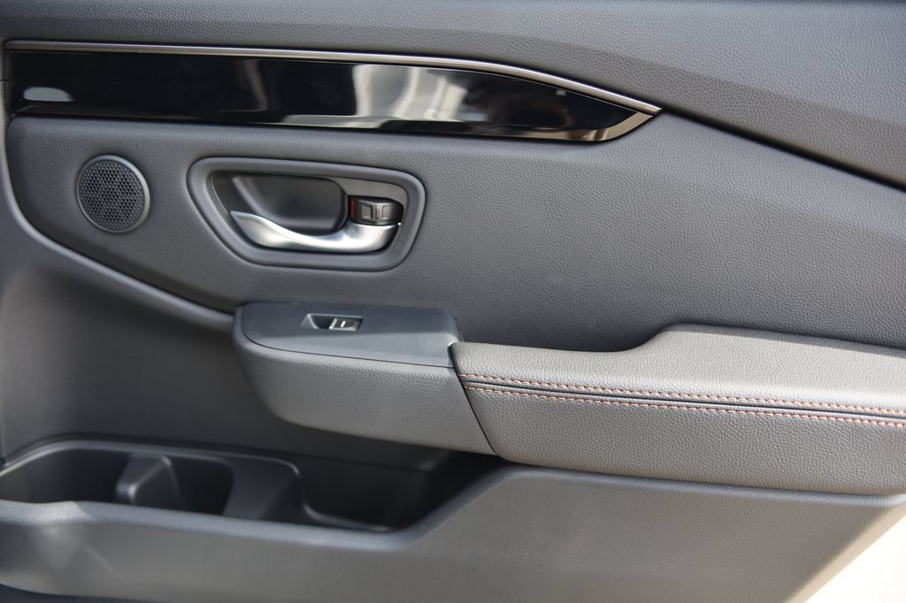 New 2026 Honda Pilot TrailSport image 32