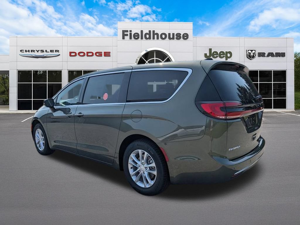 New 2027 Chrysler Pacifica Select FWD image 9