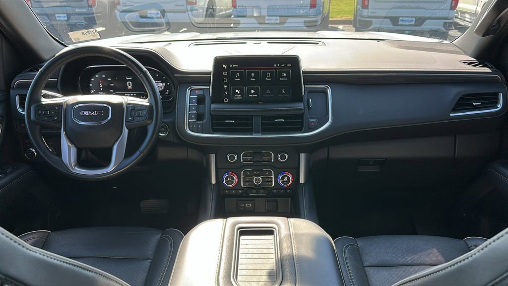 Used 2022 GMC Yukon SLT w/ SLT Premium Package image 10