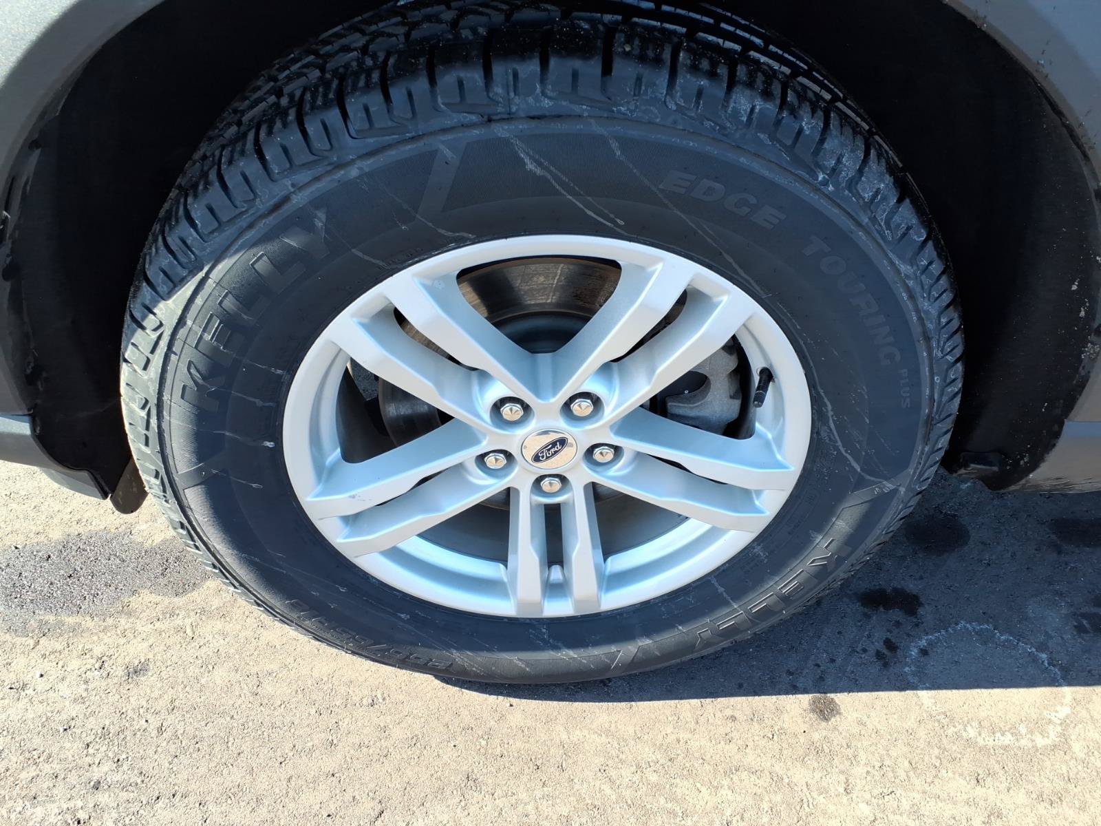Used 2020 Ford Explorer XLT w/ Class III Trailer Tow Package AWD/4WD image 21