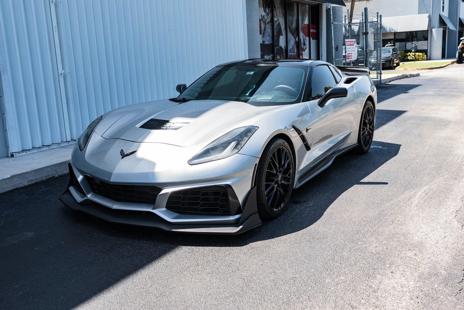 Used 2014 Chevrolet Corvette Stingray Coupe w/ 2LT Preferred Equipment Group RWD image 3