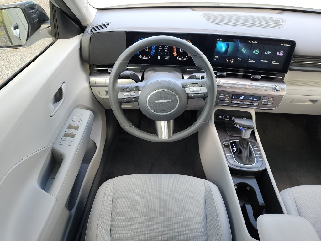 Used 2026 Hyundai Kona SEL Sport FWD image 17